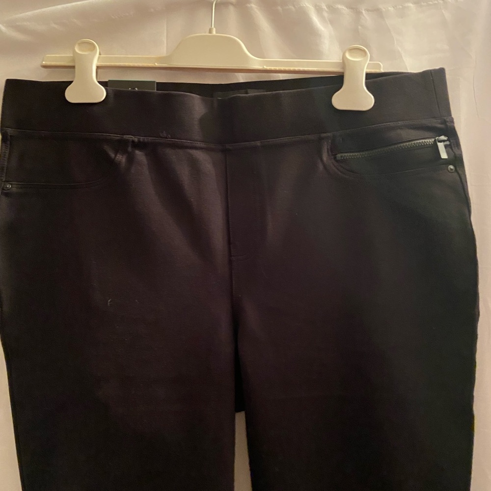 DKNY Pointe jeans XL - Picture 4 of 11